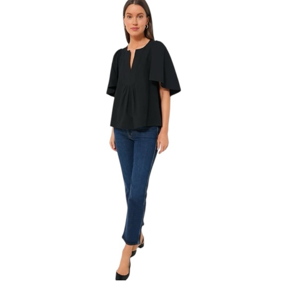 Tuckernuck Pomander Place Finley Flutter Sleeve Top Size M Short Sleeve Black - Picture 3 of 12